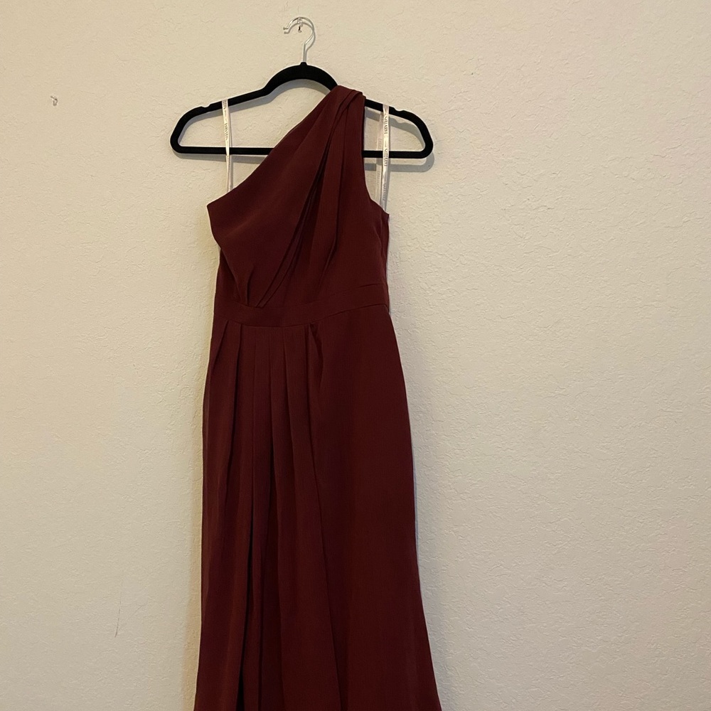 Dress used once for wedding. David’s Bridal!